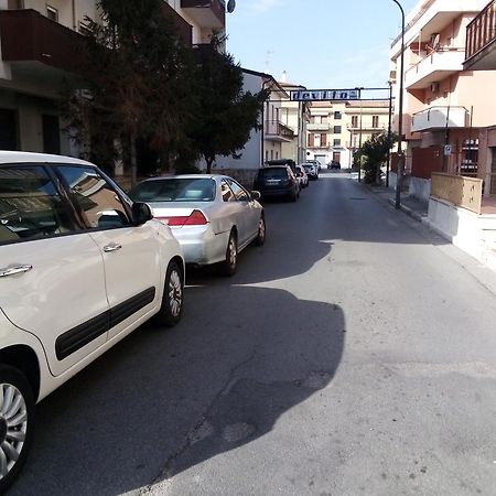 Apartament Casa Al Mare A Scalea Zewnętrze zdjęcie