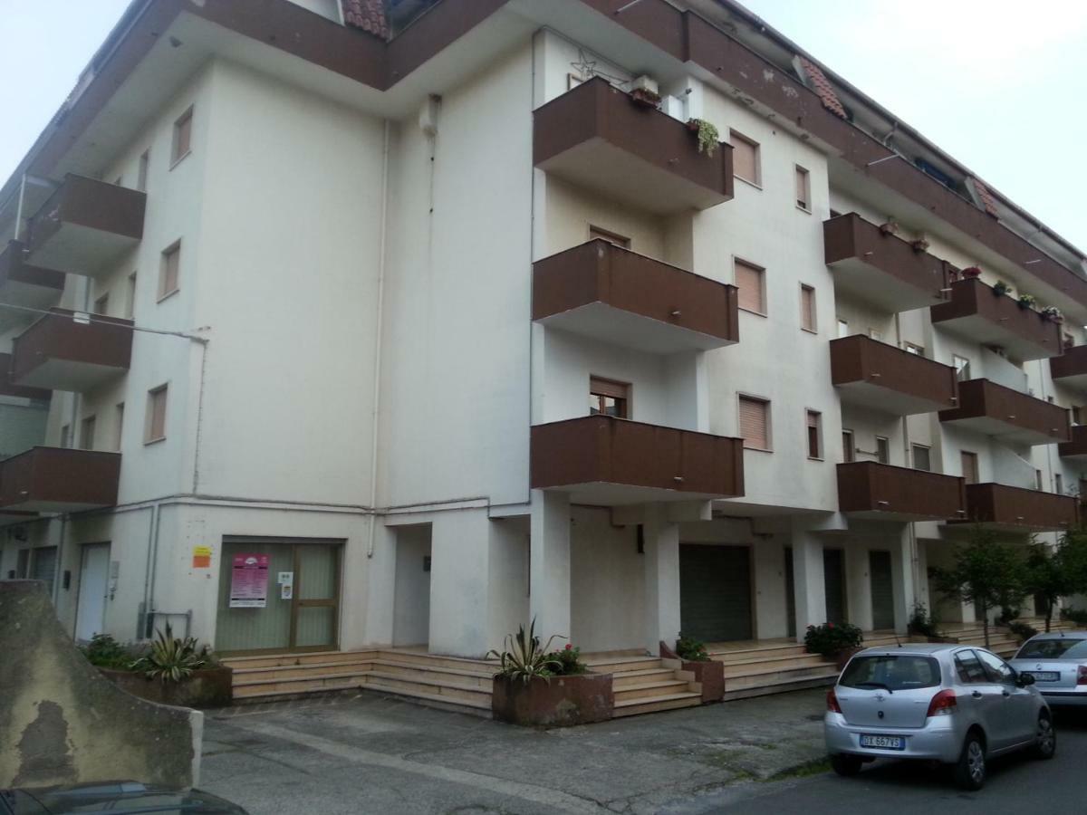 Apartament Casa Al Mare A Scalea Zewnętrze zdjęcie