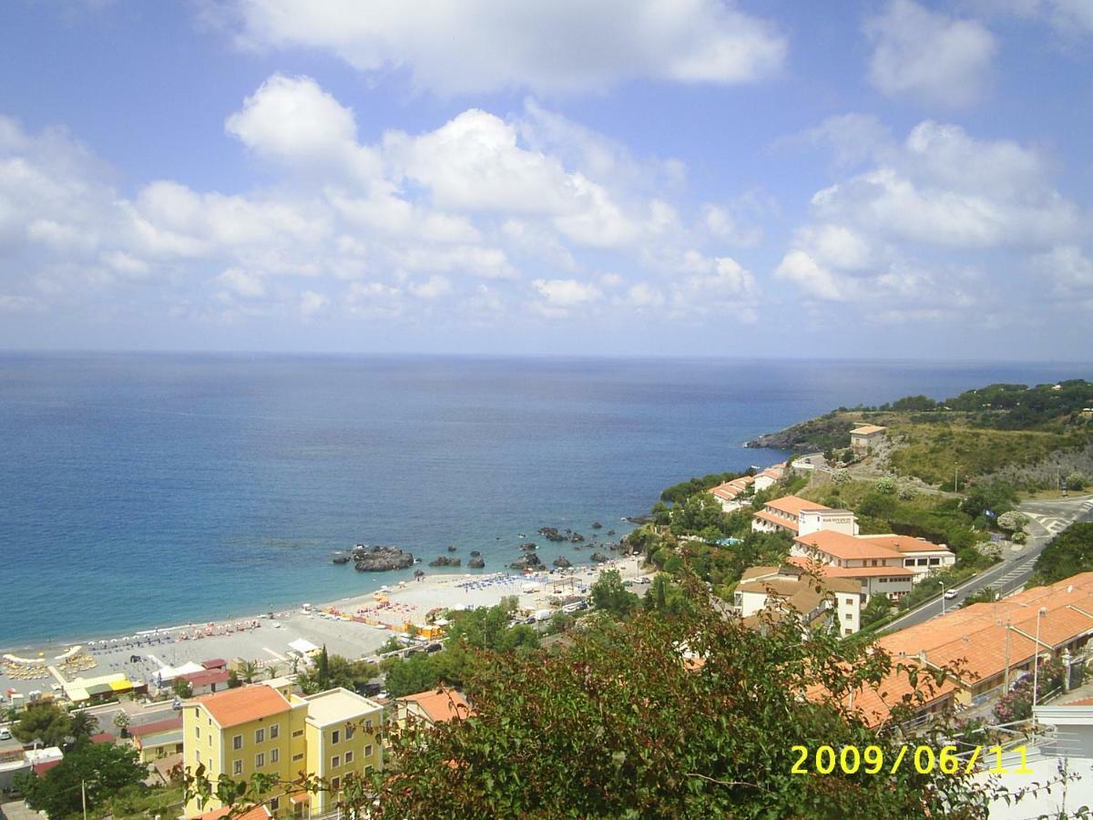 Apartament Casa Al Mare A Scalea Zewnętrze zdjęcie